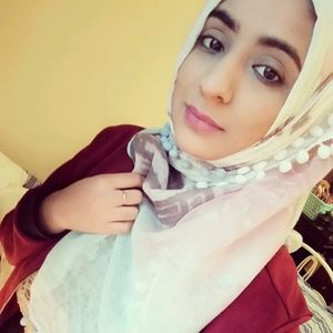 Meet your Posher, Fatima